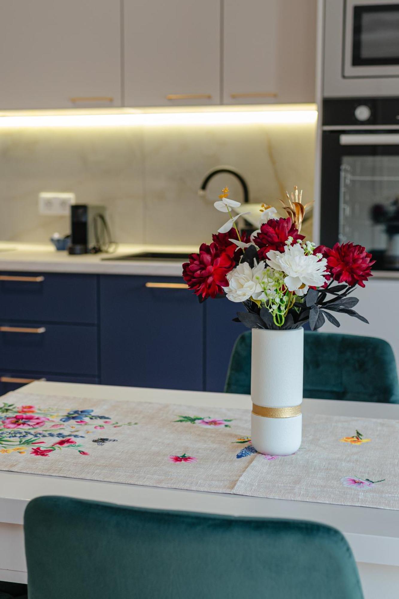 Floreşti Awa Residence מראה חיצוני תמונה